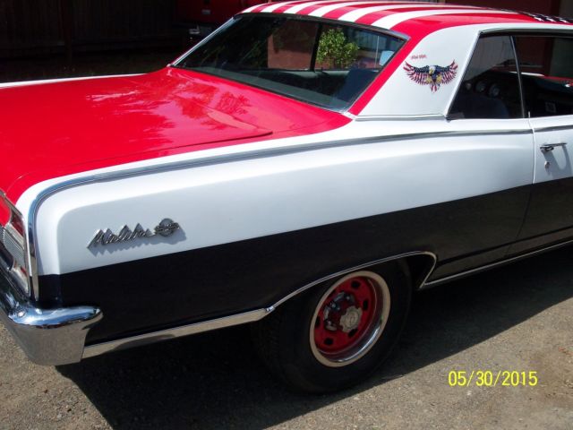 1964 White Chevrolet Malibu Coupe
