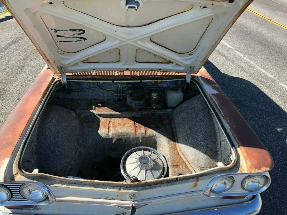 1964 White Chevrolet Corvair