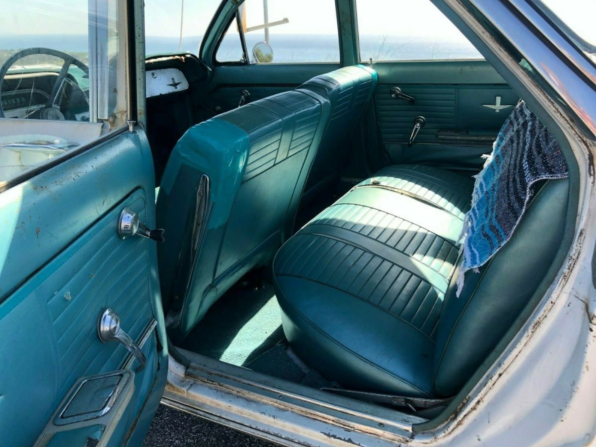 1964 White Chevrolet Corvair