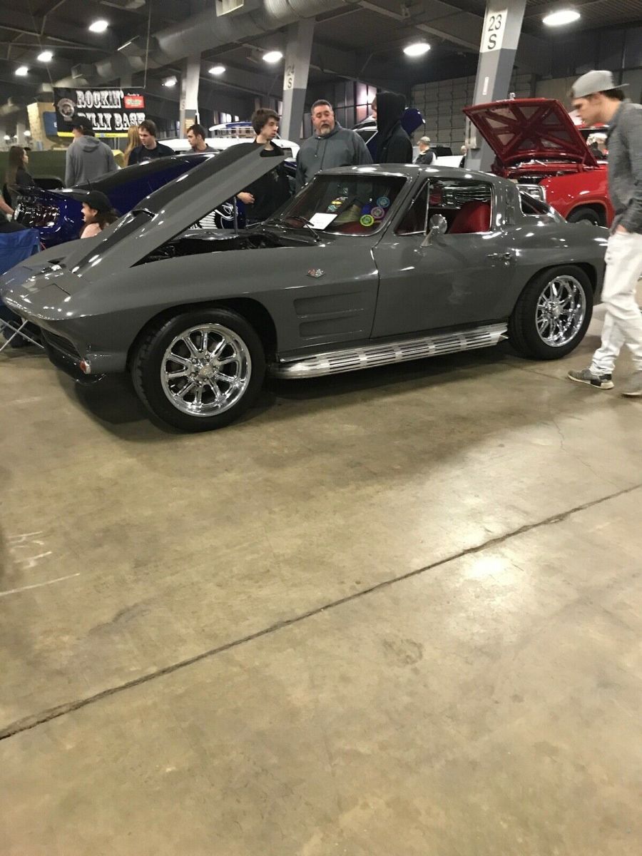 1964 Gray Chevrolet Corvette Coupe