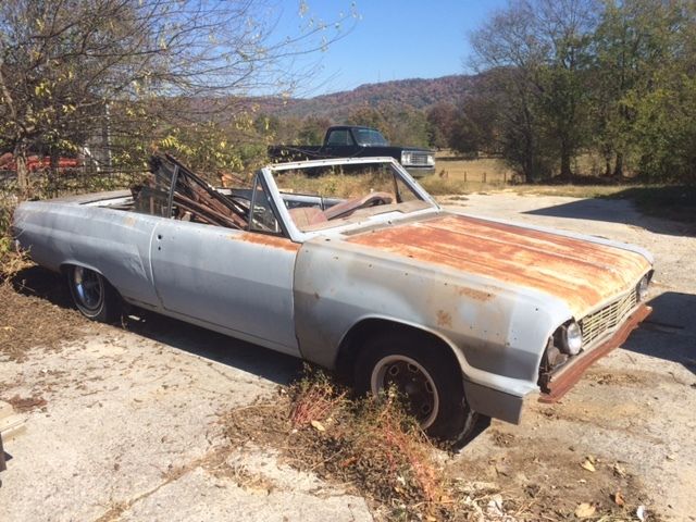 1964 primer Chevrolet Chevelle Convertible
