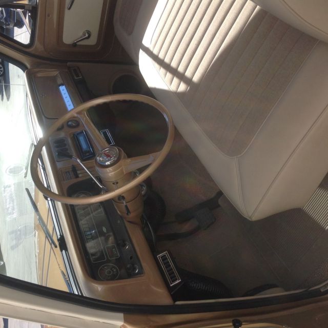 1965 Gold Chevrolet Suburban