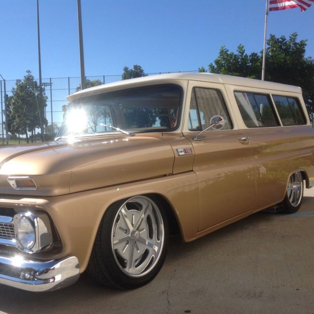 1965 Gold Chevrolet Suburban