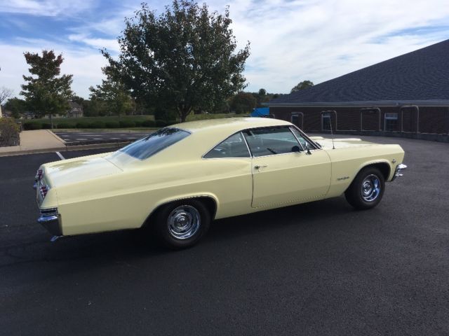 1965 Yellow Chevrolet Impala 2- Door hardtop