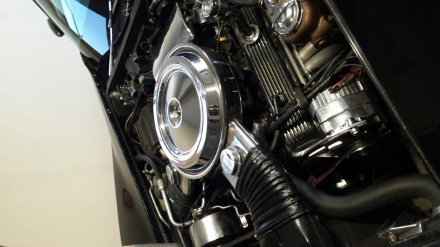 1965 Blue and White stripes Ford Cobra fiberglass