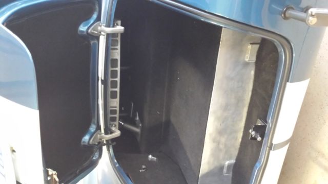 1965 Blue and White stripes Ford Cobra fiberglass