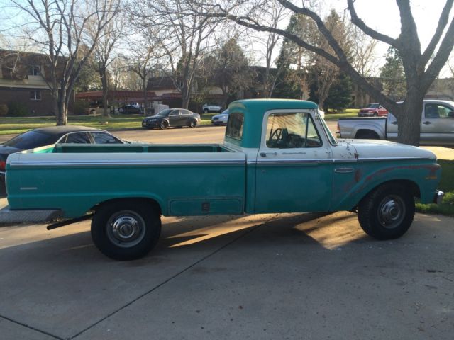 1965 Ford F-100