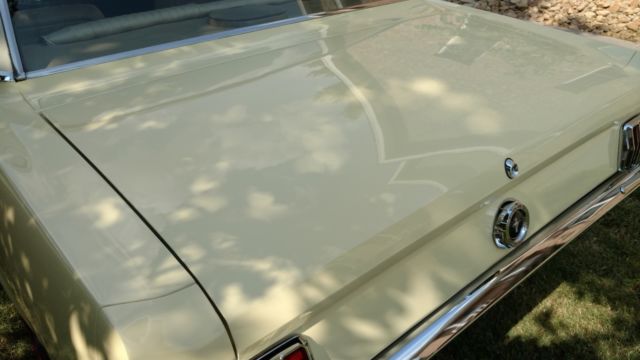 1965 Springtime yellow Ford Mustang Coupe