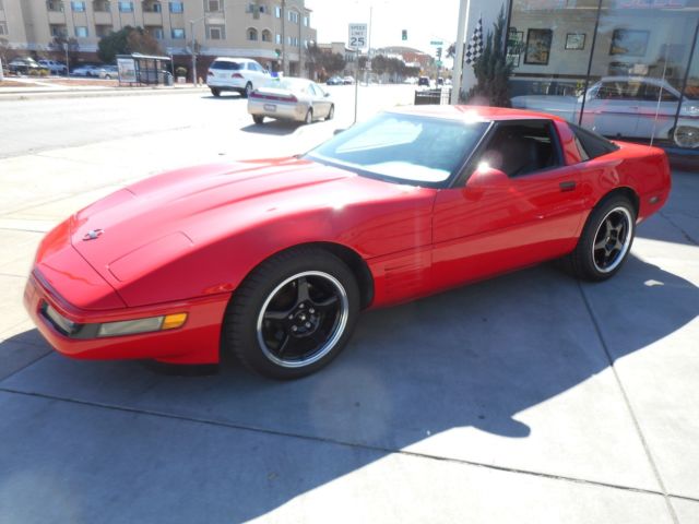 1994 Red Chevrolet Corvette Coupe