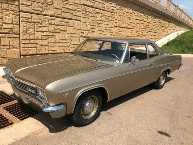 1966 Gold Chevrolet Bel Air/150/210 Sedan