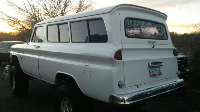 1966 White Chevrolet Suburban SUV
