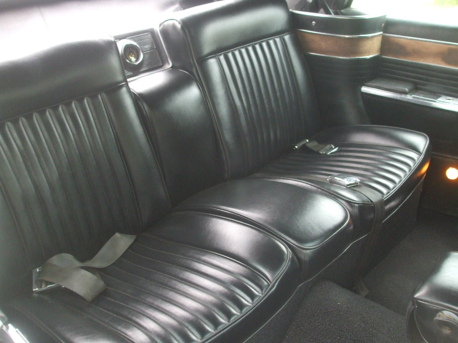 1966 SILVER GREEN Chrysler Imperial Convertible