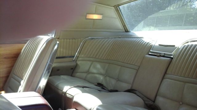 1966 White Ford Thunderbird Coupe