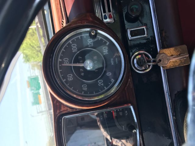 1967 Black Mercedes-Benz 200-Series Coupe