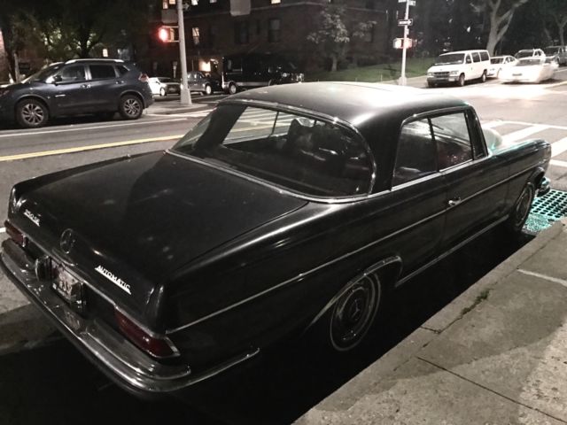 1967 Black Mercedes-Benz 200-Series Coupe