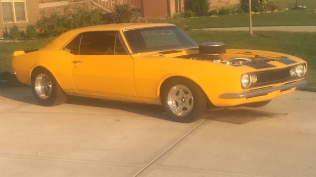 1967 Yellow Chevrolet Camaro Coupe