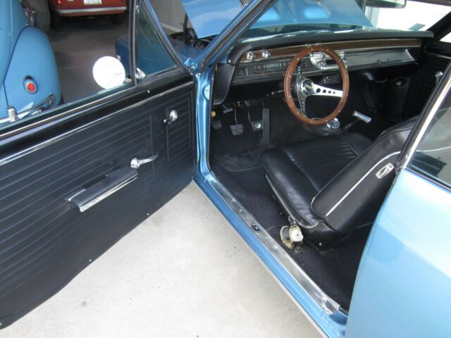 1967 marina blue Chevrolet Chevelle hard top