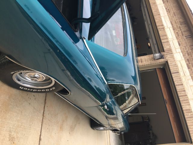 1967 Turquoise Chevrolet Chevelle 2 Dr Sedan