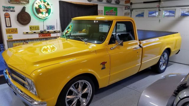 1967 Yellow Chevrolet C-10 Standard Cab Pickup