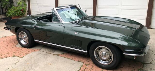 1967 GOODWOOD GREEN Chevrolet Corvette Convertible