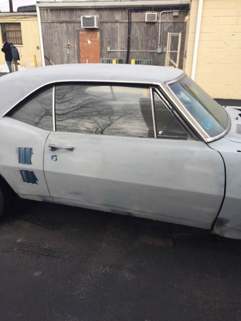 1967 Gold Pontiac Firebird Coupe