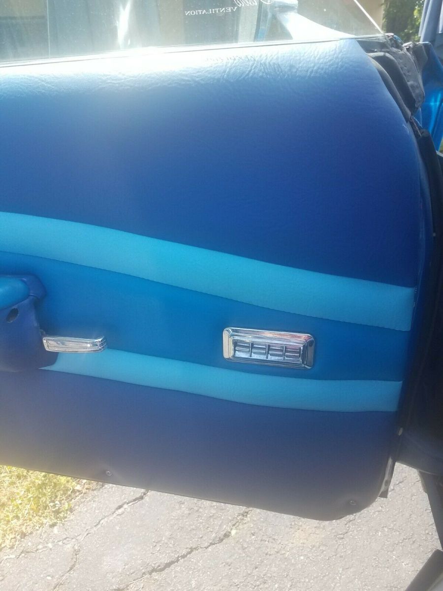 1968 Blue Chevrolet Caprice Coupe