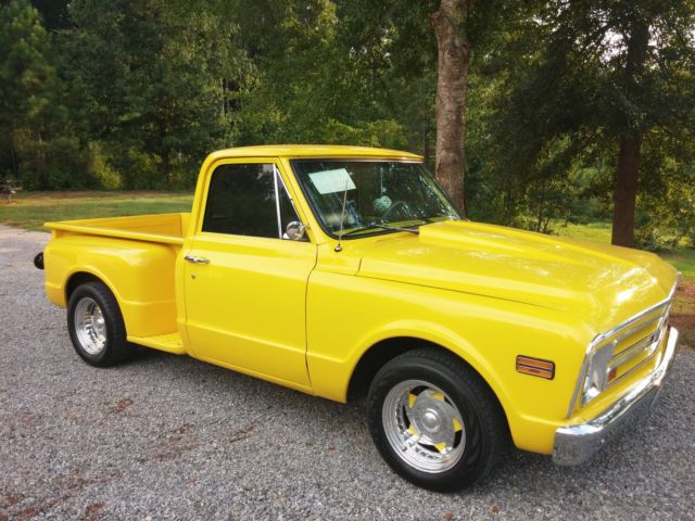 1968 Yellow Chevrolet C-10 stepside pickup
