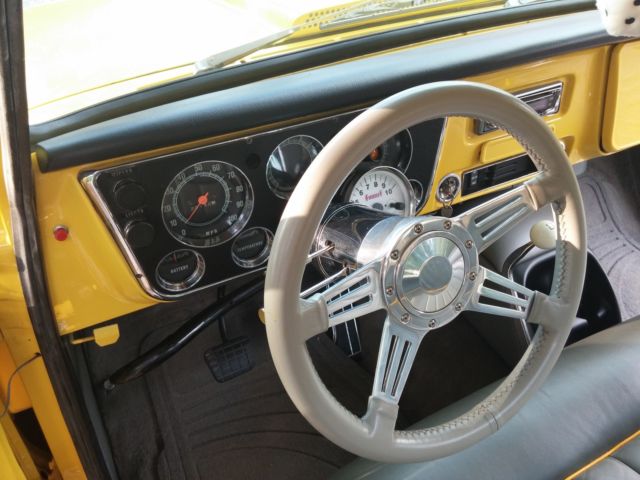 1968 Yellow Chevrolet C-10 stepside pickup