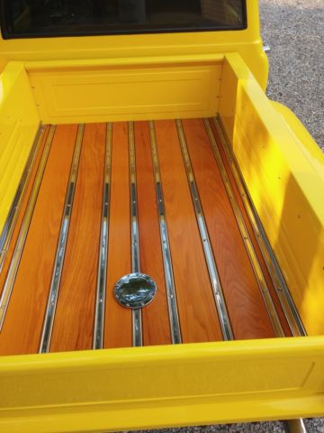 1968 Yellow Chevrolet C-10 stepside pickup