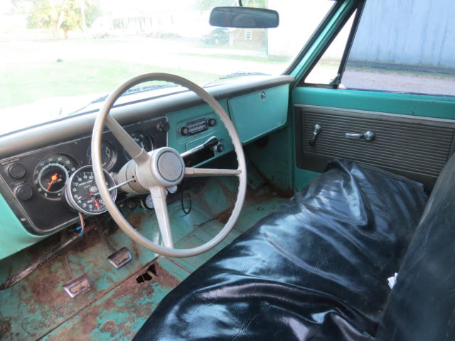 1968 Green Chevrolet C-10 Standard Cab Pickup