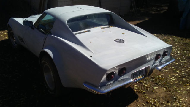 1968 Gray Chevrolet Corvette Coupe