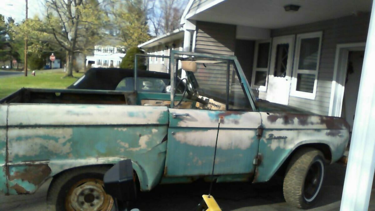 1968 Blue Ford Bronco SUV