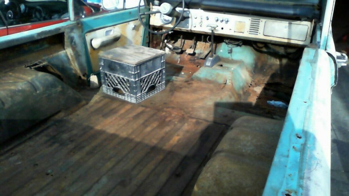 1968 Blue Ford Bronco SUV