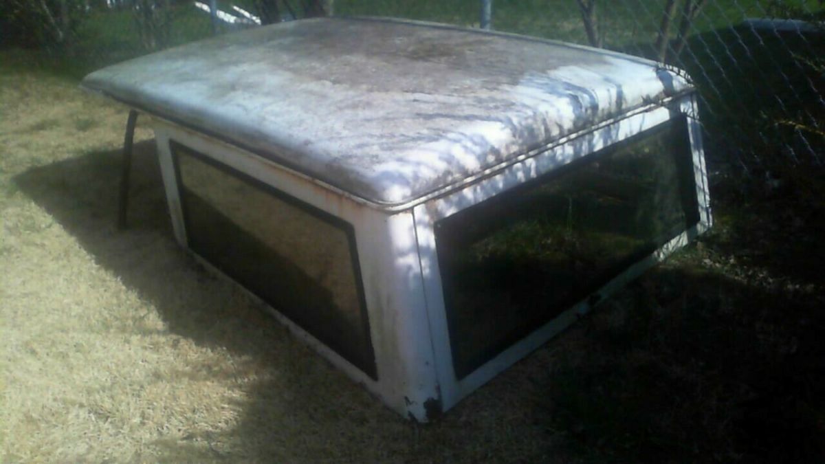 1968 Blue Ford Bronco SUV