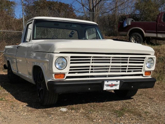 1968 Ford F-100 Standard Cab Pickup
