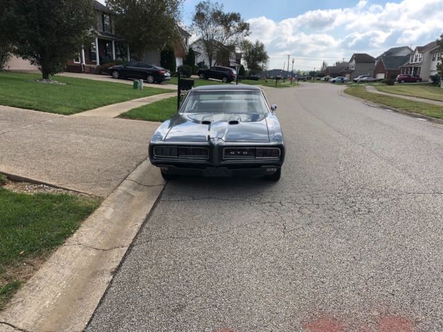 1968 Green Pontiac GTO Coupe