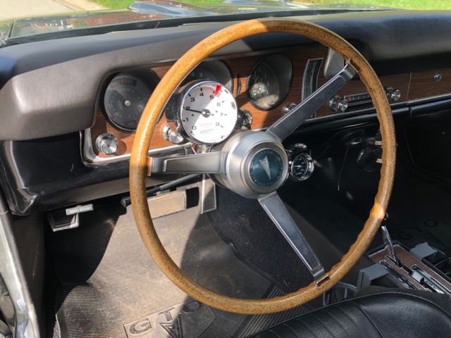 1968 Green Pontiac GTO Coupe