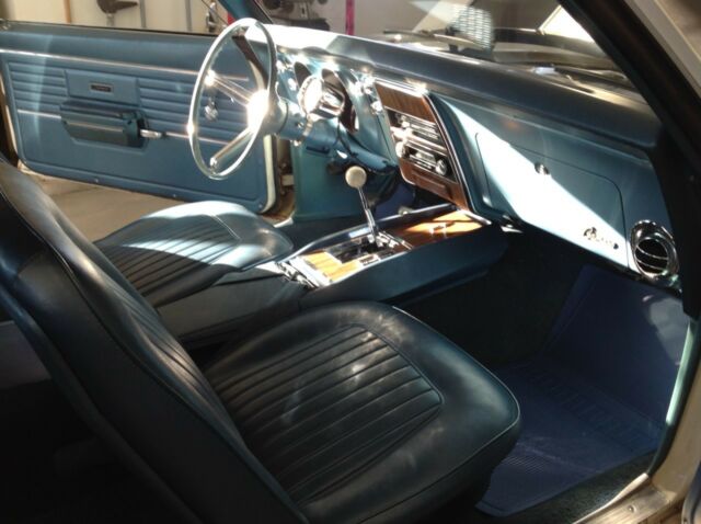 1968 White Chevrolet Camaro Coupe