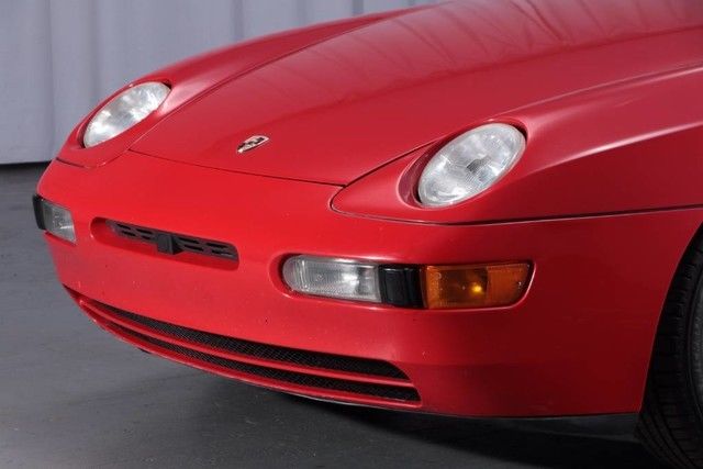 1993 -- Porsche 968 Coupe
