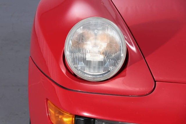 1993 -- Porsche 968 Coupe