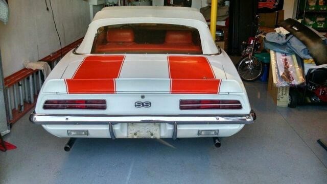 1969 White Chevrolet Camaro Convertible