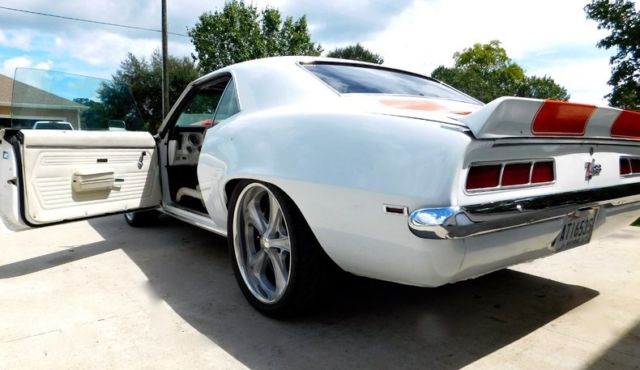 1969 White Chevrolet Camaro Coupe