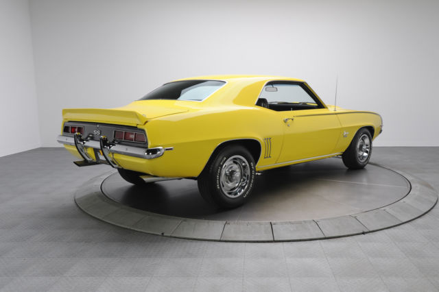 1969 Yellow Chevrolet Camaro Coupe