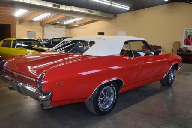 1969 RED Chevrolet Chevelle