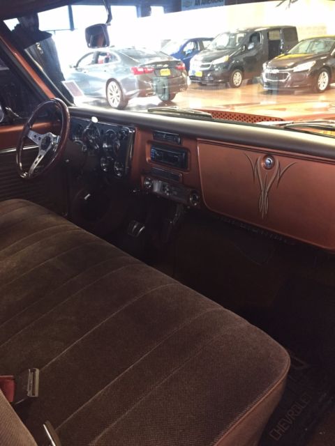 1969 Orange Chevrolet C-10