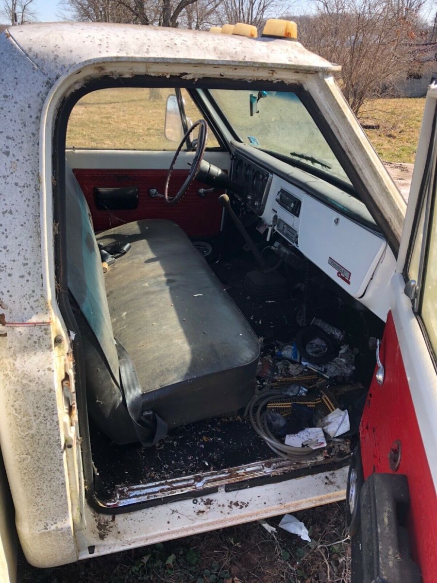 1969 White Chevrolet C/K Pickup 3500 Standard Cab Pickup