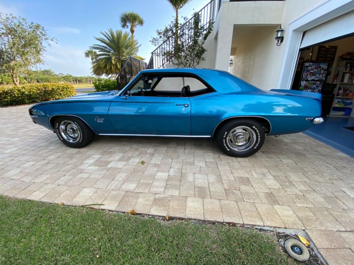 1969 Blue Chevrolet Camaro Coupe