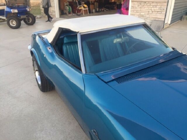1969 Blue Chevrolet Corvette Convertible