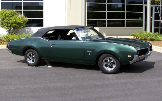 1969 Green Oldsmobile Cutlass Convertible