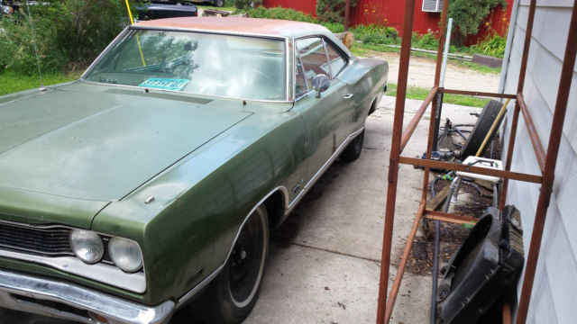 1969 Orange Dodge Coronet